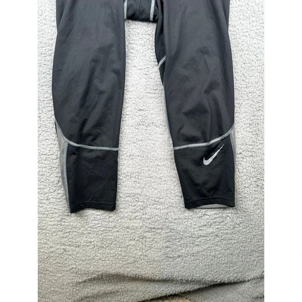Nike Pro tech men’s training pant sz large